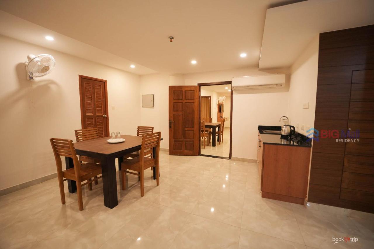 Отель Bigmall Residency Kannangad Экстерьер фото