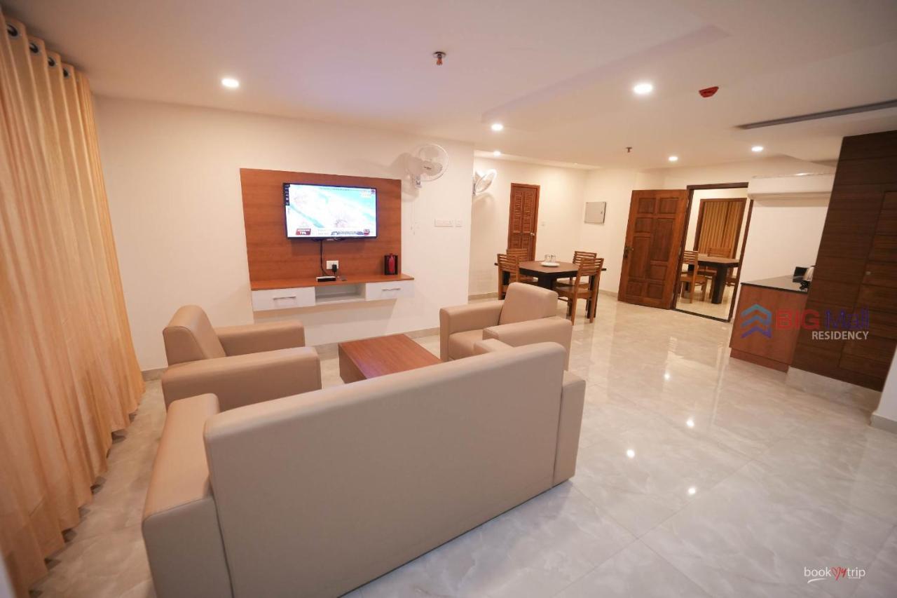 Отель Bigmall Residency Kannangad Экстерьер фото
