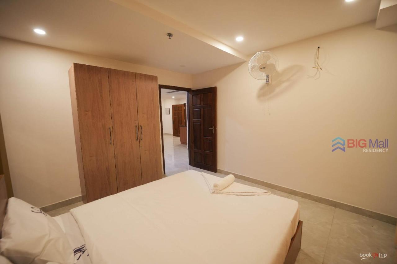 Отель Bigmall Residency Kannangad Экстерьер фото